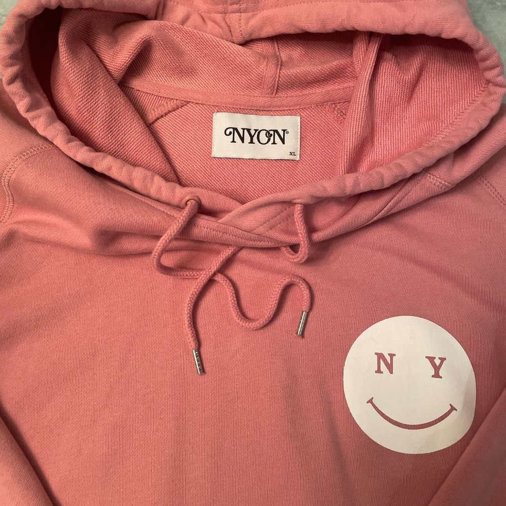 New York or Nowhere® Hoodie Pink